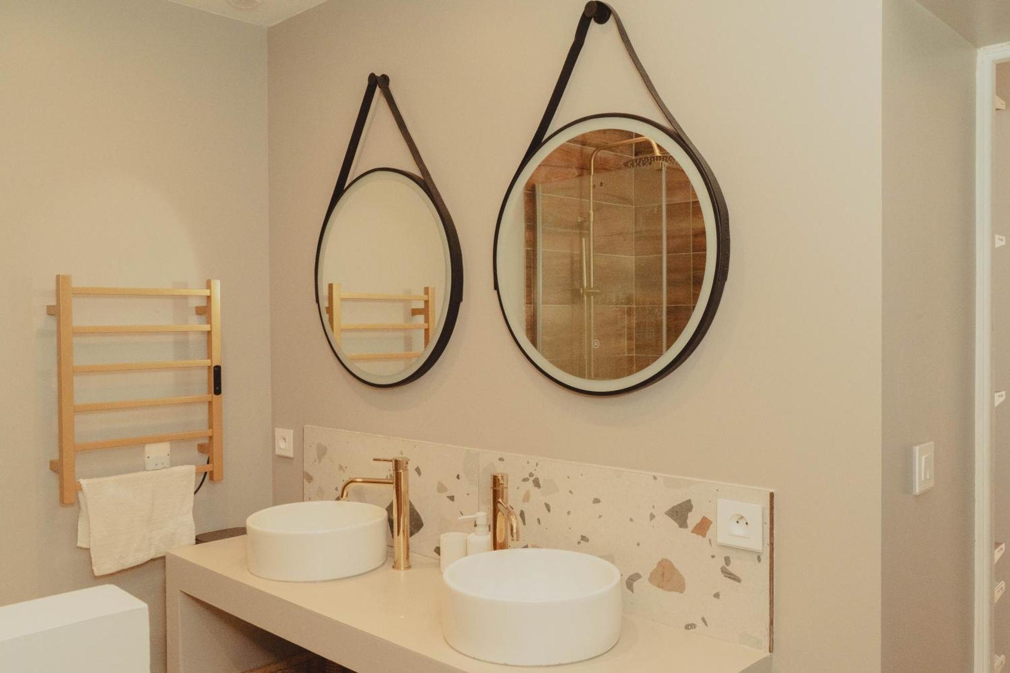 Au Coeur De Hyeres, Ideal Pour Les Couples ! Eksteriør billede